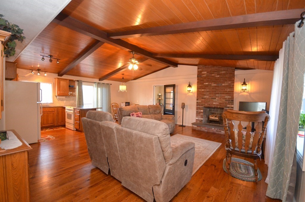 163 Leland Hill Road Sutton, MA 01590 - Photo 8 of 21 Gallery Image 8
