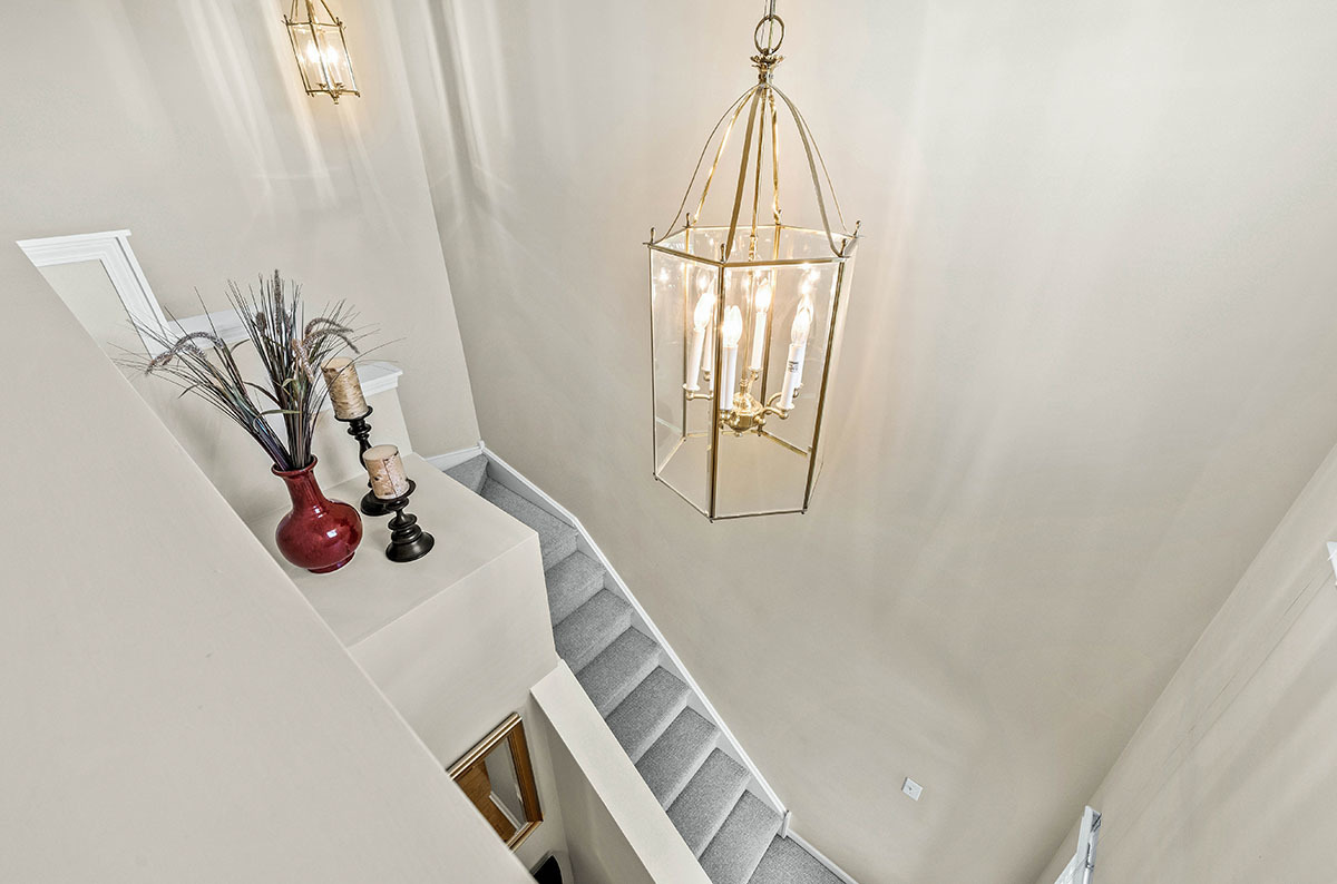 3058 Crystal Rock Road, Unit 3058 Naperville, IL 60564 - Photo 10 of 21 a room with window and a shower