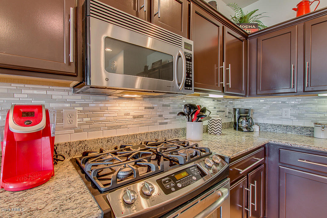 20761 West Ridge Road Buckeye, AZ 85396 - Photo 12 of 41 Kitchen