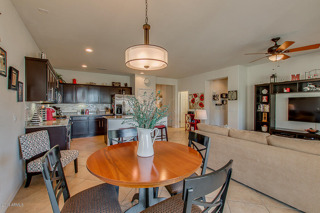 20761 West Ridge Road Buckeye, AZ 85396 - Photo 14 of 41 Eat in Dining