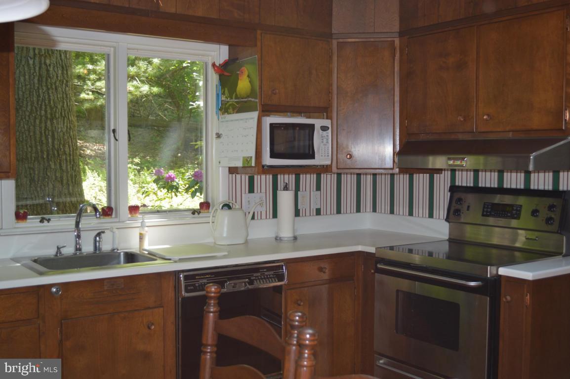 2796 Spring Valley Road Lancaster, PA 17601 - Photo 16 of 26 Gallery Image 16