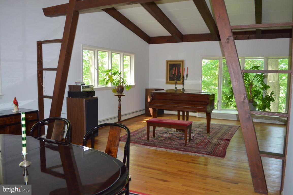 2796 Spring Valley Road Lancaster, PA 17601 - Photo 5 of 26 Gallery Image 5