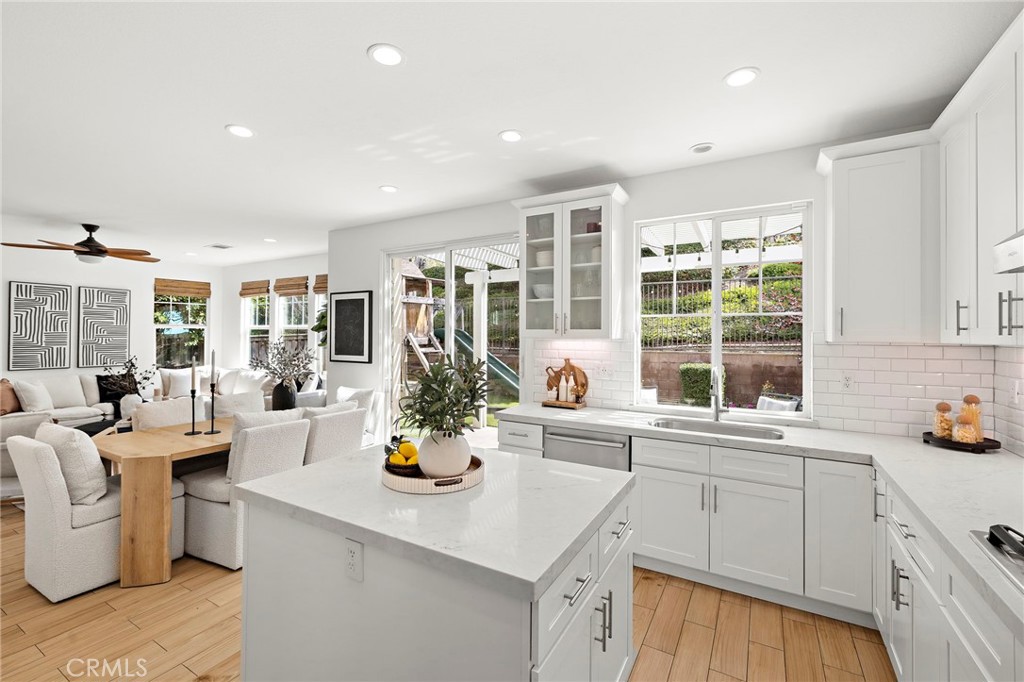 10 Sachem Way Ladera Ranch, CA 92694 - Photo 13 of 38