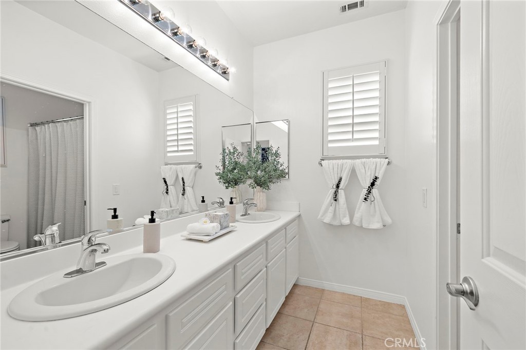 10 Sachem Way Ladera Ranch, CA 92694 - Photo 20 of 38