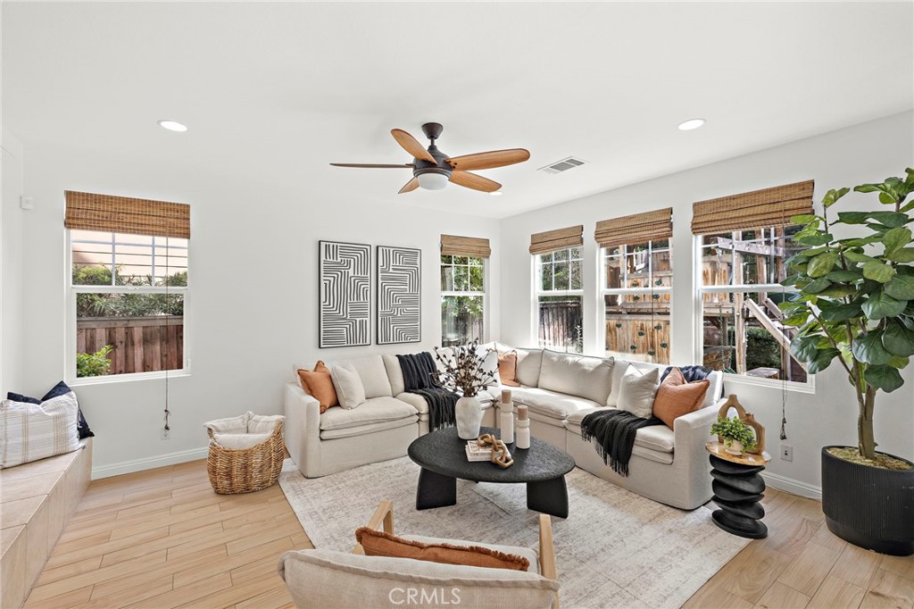 10 Sachem Way Ladera Ranch, CA 92694 - Photo 7 of 38