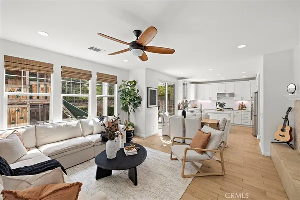 $1,599,900 | 10 Sachem Way, Ladera Ranch, CA 92694