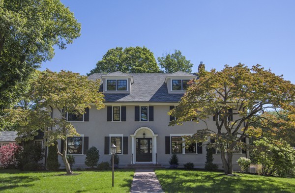 38 Beechcroft Road Newton, MA 02458 - Photo 2 of 15