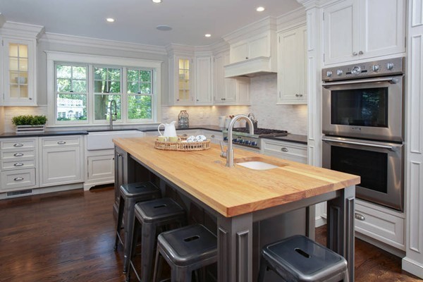 38 Beechcroft Road Newton, MA 02458 - Photo 7 of 15