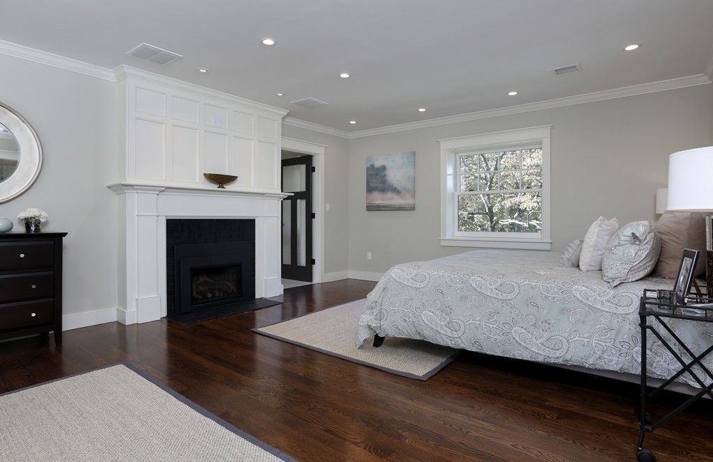 38 Beechcroft Road Newton, MA 02458 - Photo 10 of 15