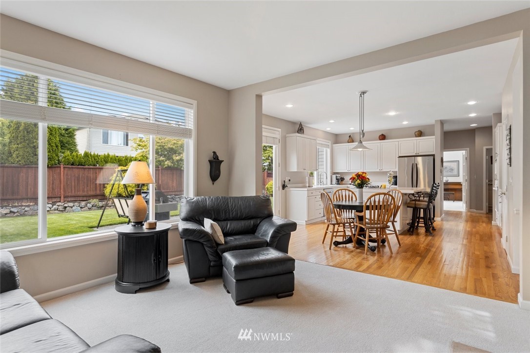 3925 208th Place Southeast Bothell, WA 98021 - Photo 10 of 30
