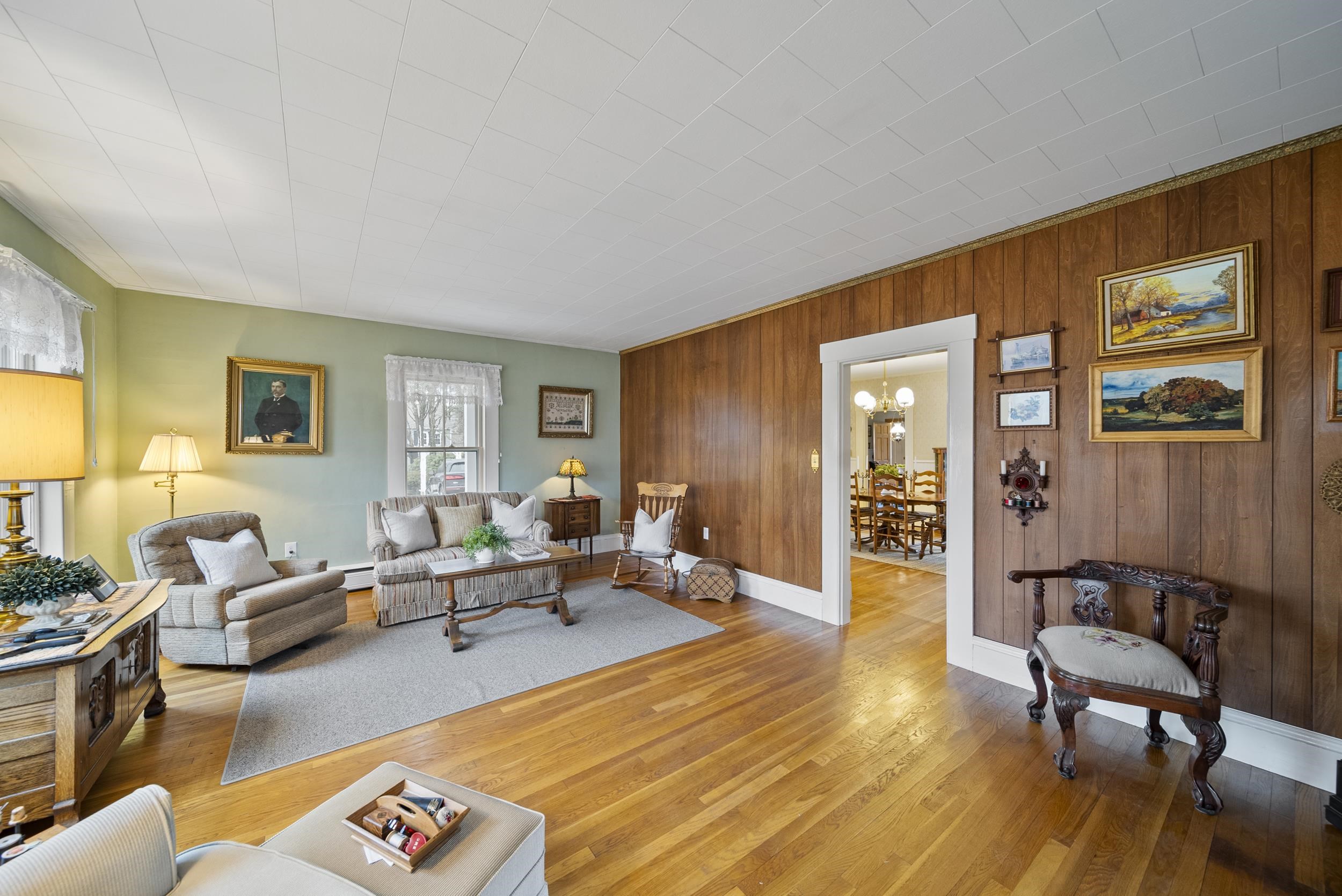 20 Lawrence Road Salem, NH 03079 - Photo 11 of 31