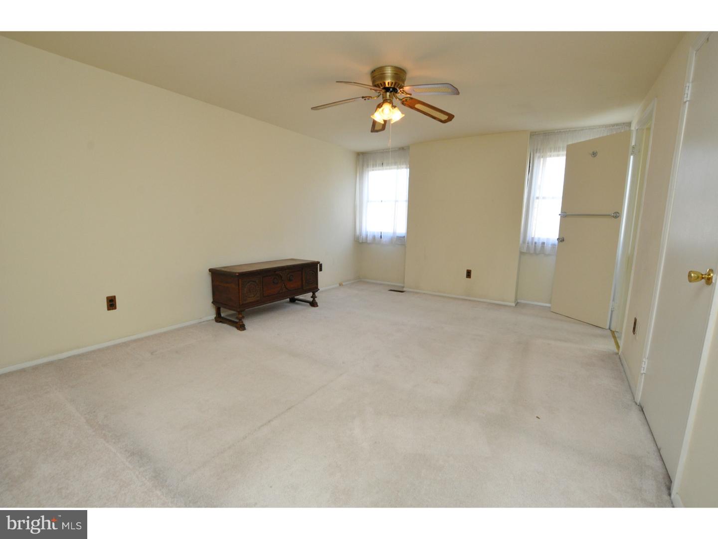 121 Red Stone Ridge Delran, NJ 08075 - Photo 12 of 20