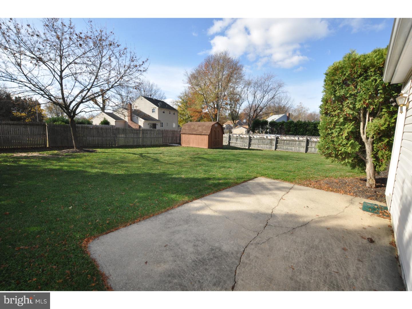 121 Red Stone Ridge Delran, NJ 08075 - Photo 19 of 20