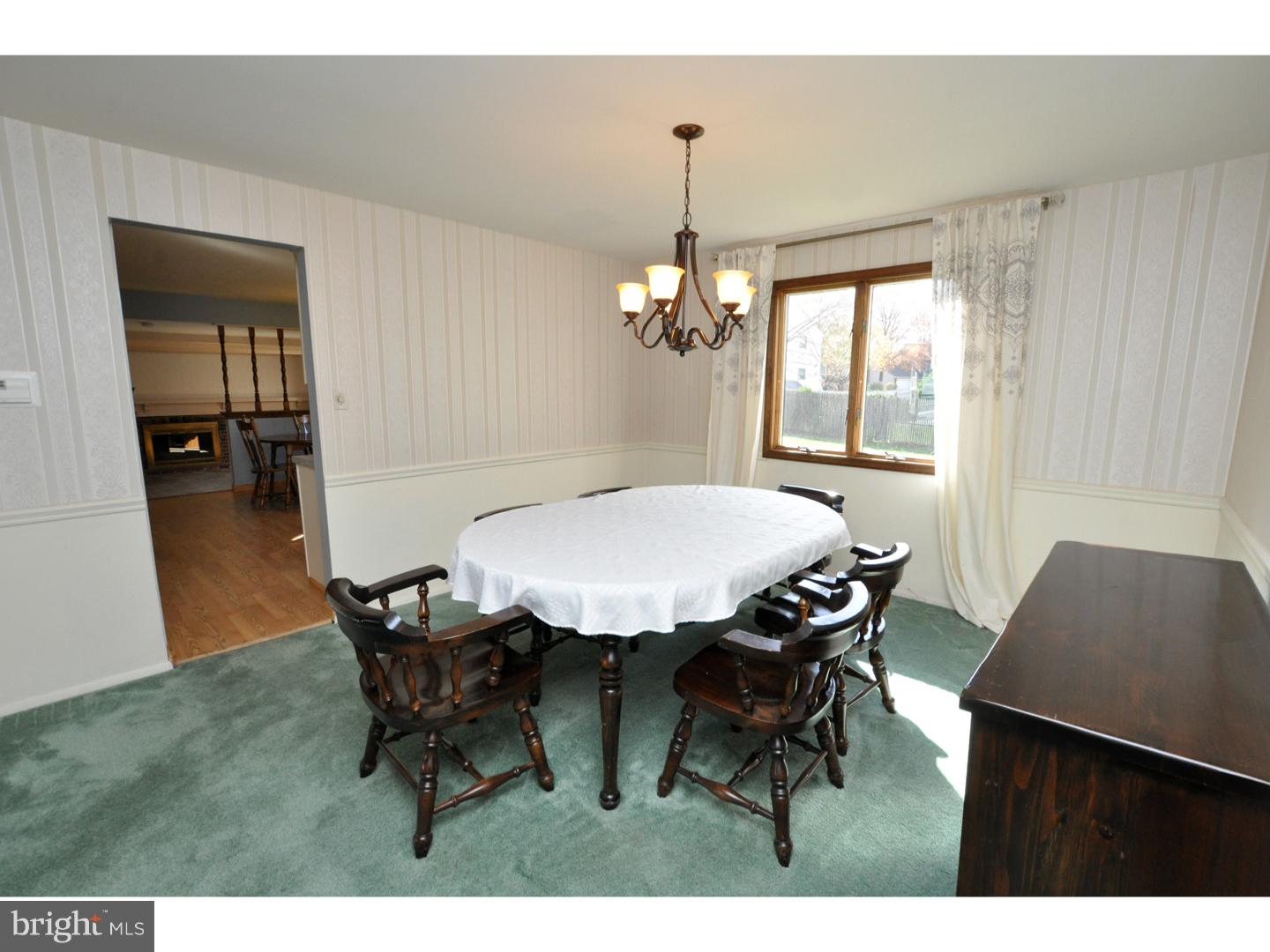 121 Red Stone Ridge Delran, NJ 08075 - Photo 6 of 20