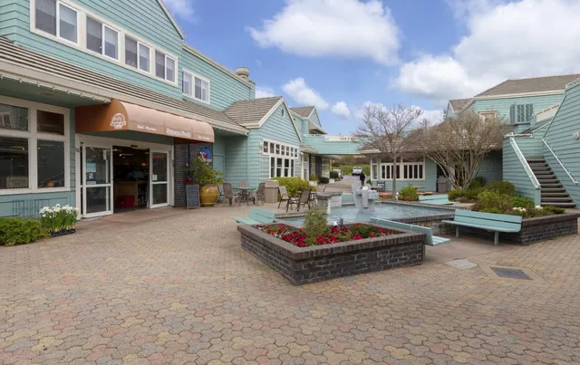 $1,098,000 | 22 Seascape Resort Drive, Aptos, CA 95003