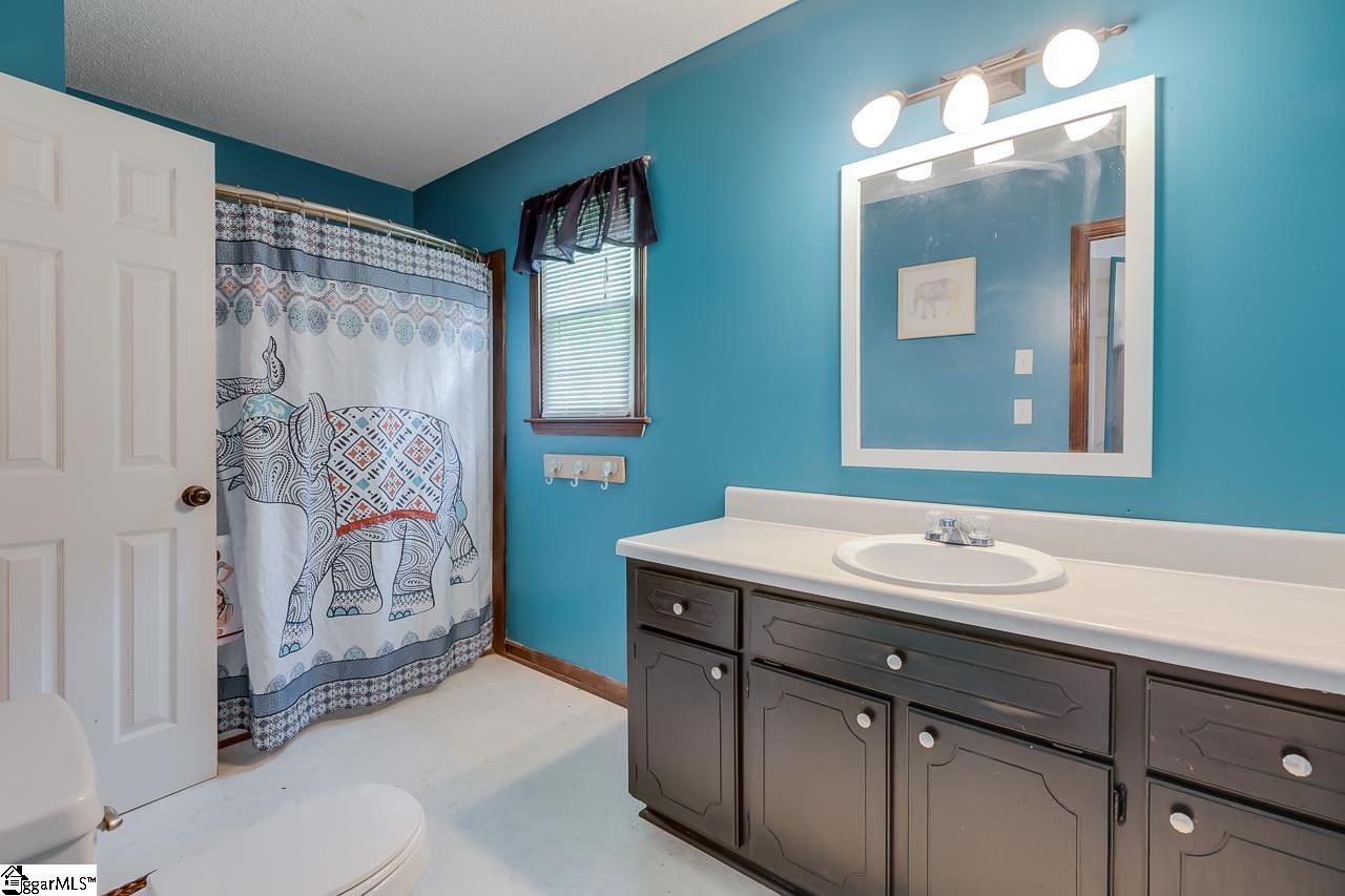 524 Hillandale Road Liberty, SC 29657 - Photo 24 of 30