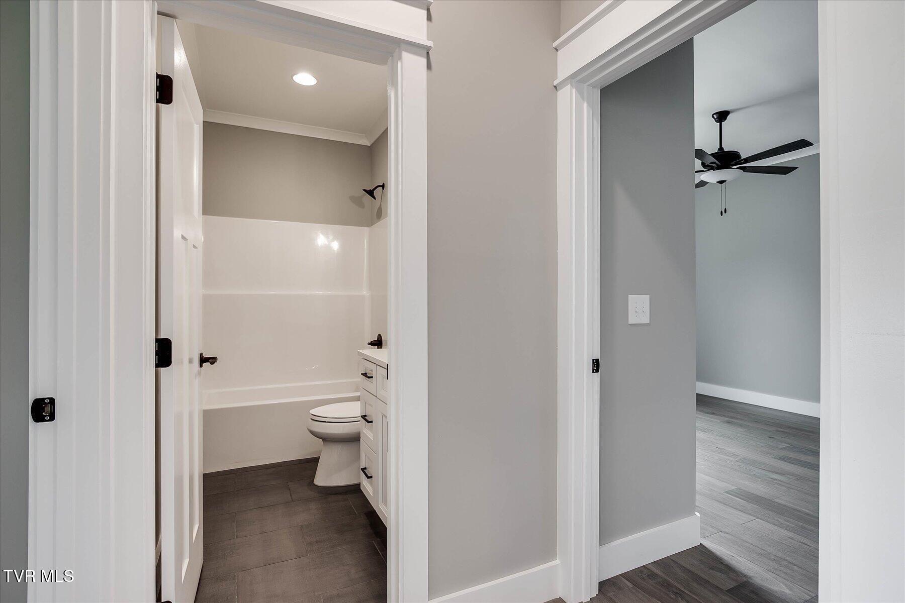 264 Ruby Rose Ridge, Unit 6 Jonesborough, TN 37659 - Photo 26 of 46 26-IMG_49861544 Jessee St -Y