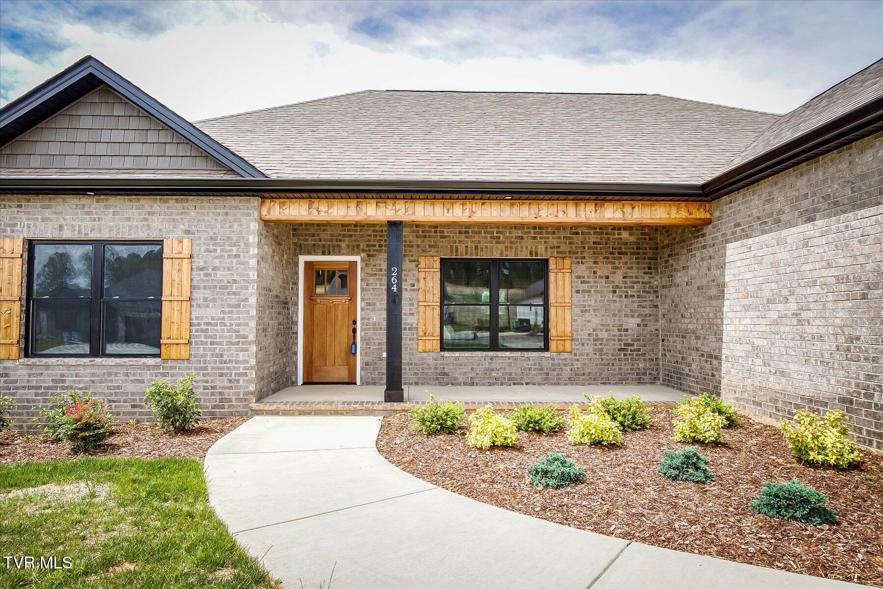 264 Ruby Rose Ridge, Unit 6 Jonesborough, TN 37659 - Photo 3 of 46 03-IMG_49351544 Jessee St -Y