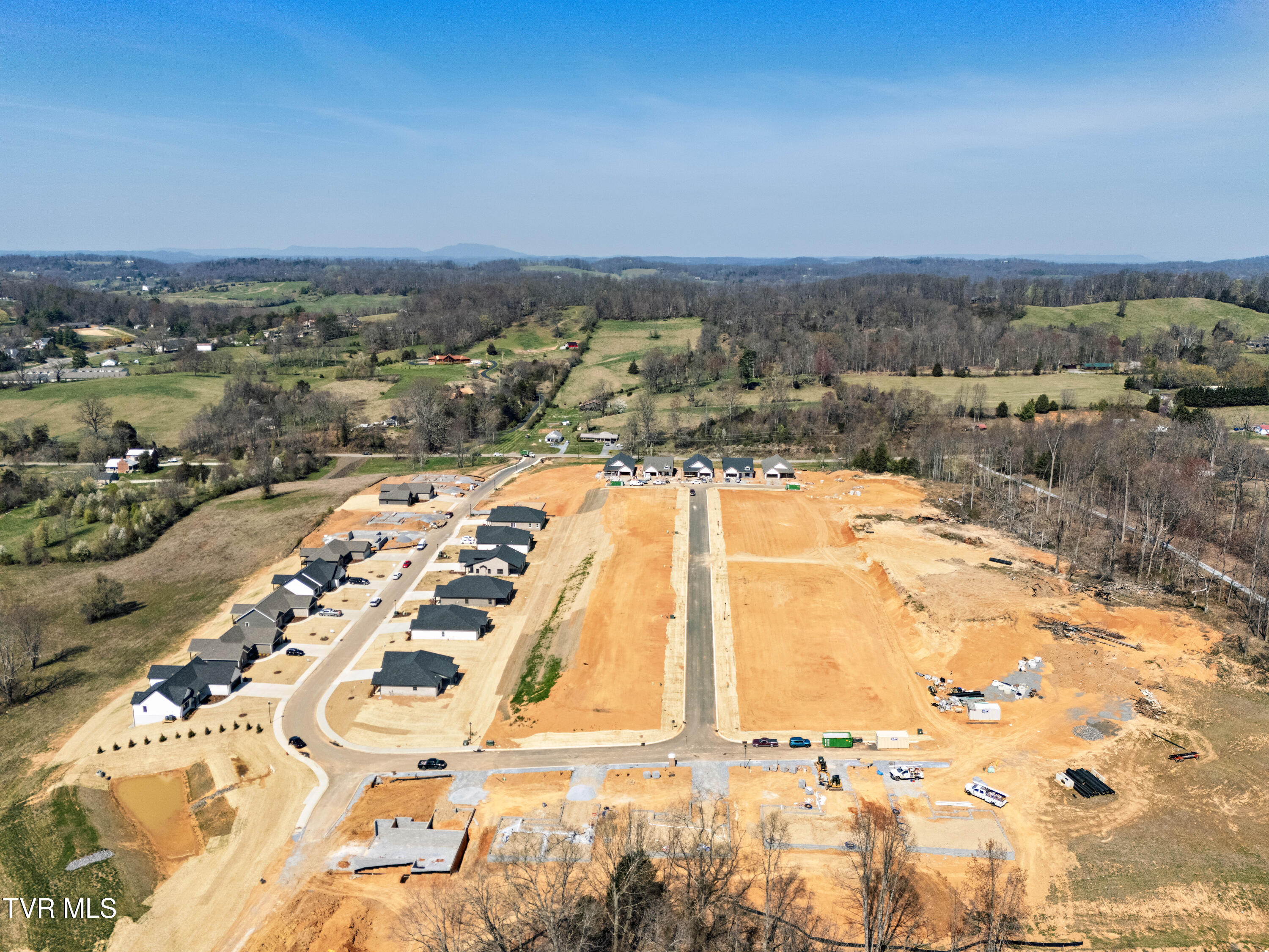 264 Ruby Rose Ridge, Unit 6 Jonesborough, TN 37659 - Photo 43 of 46 dji_fly_20250328_122700_0304_17431798069