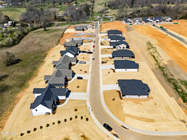 $3,800 | 264 Ruby Rose Ridge, Unit 6, Jonesborough, TN 37659