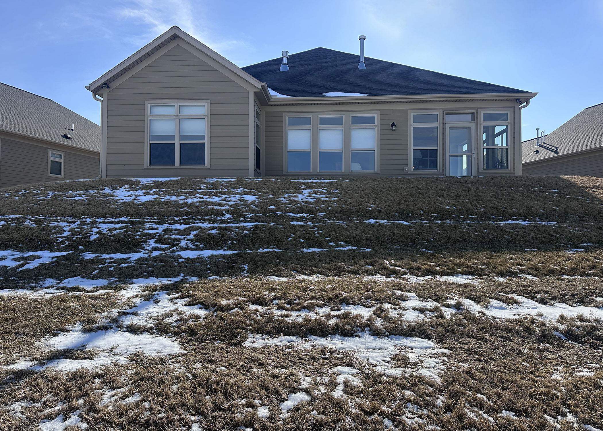 159 Bedford Road Green Bay, WI 54311 - Photo 6 of 49