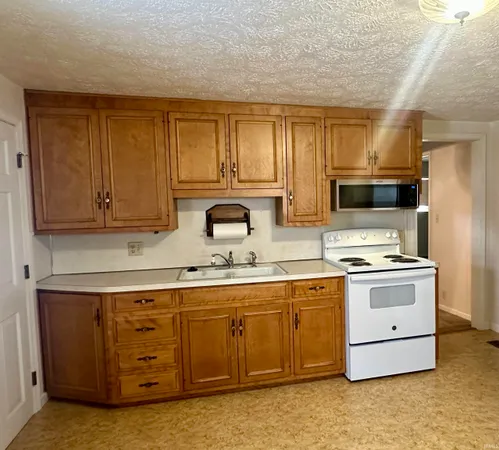 $190,000 | 205 East Franklin Street, Delphi, IN 46923
