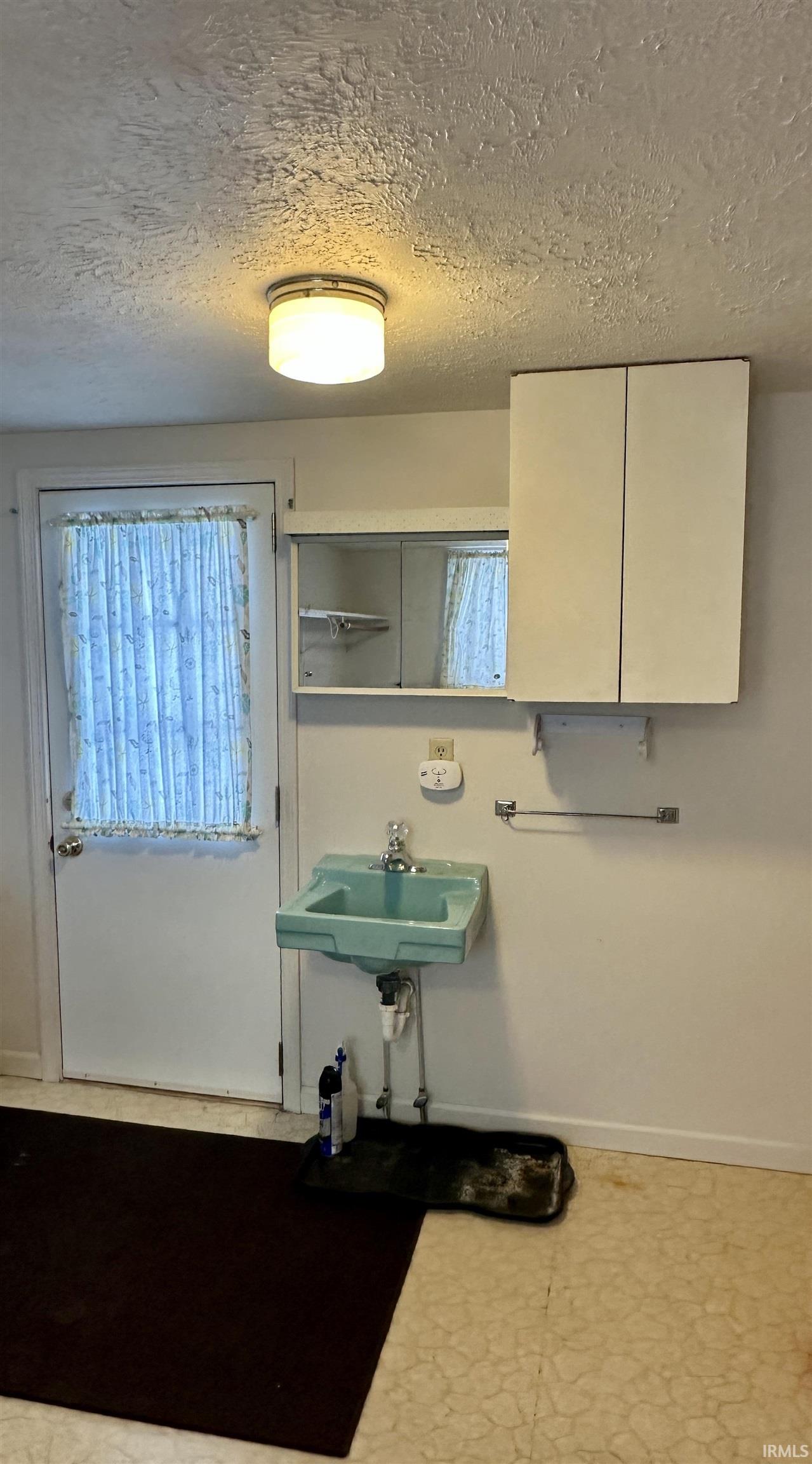 205 East Franklin Street Delphi, IN 46923 - Photo 10 of 19