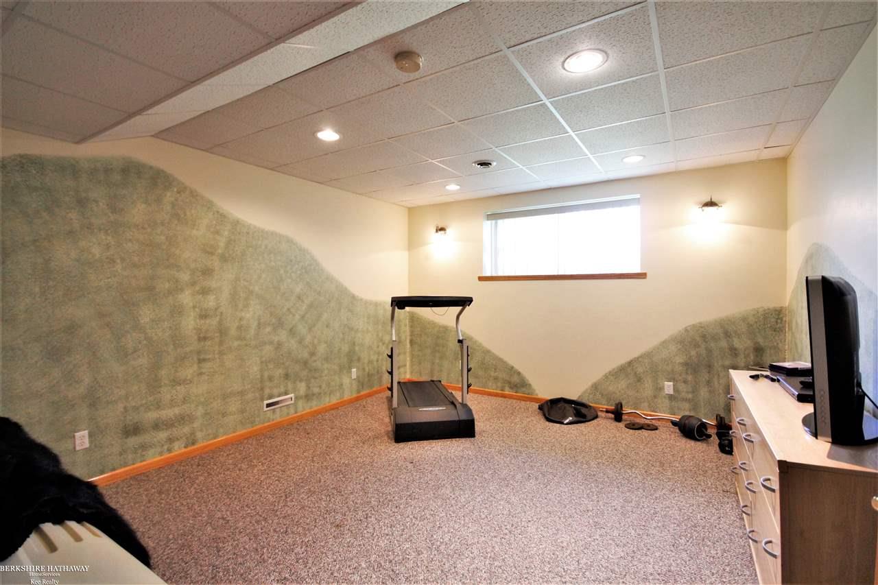 1767 Kinney Road Memphis, MI 48041 - Photo 35 of 50 office/exercise rm