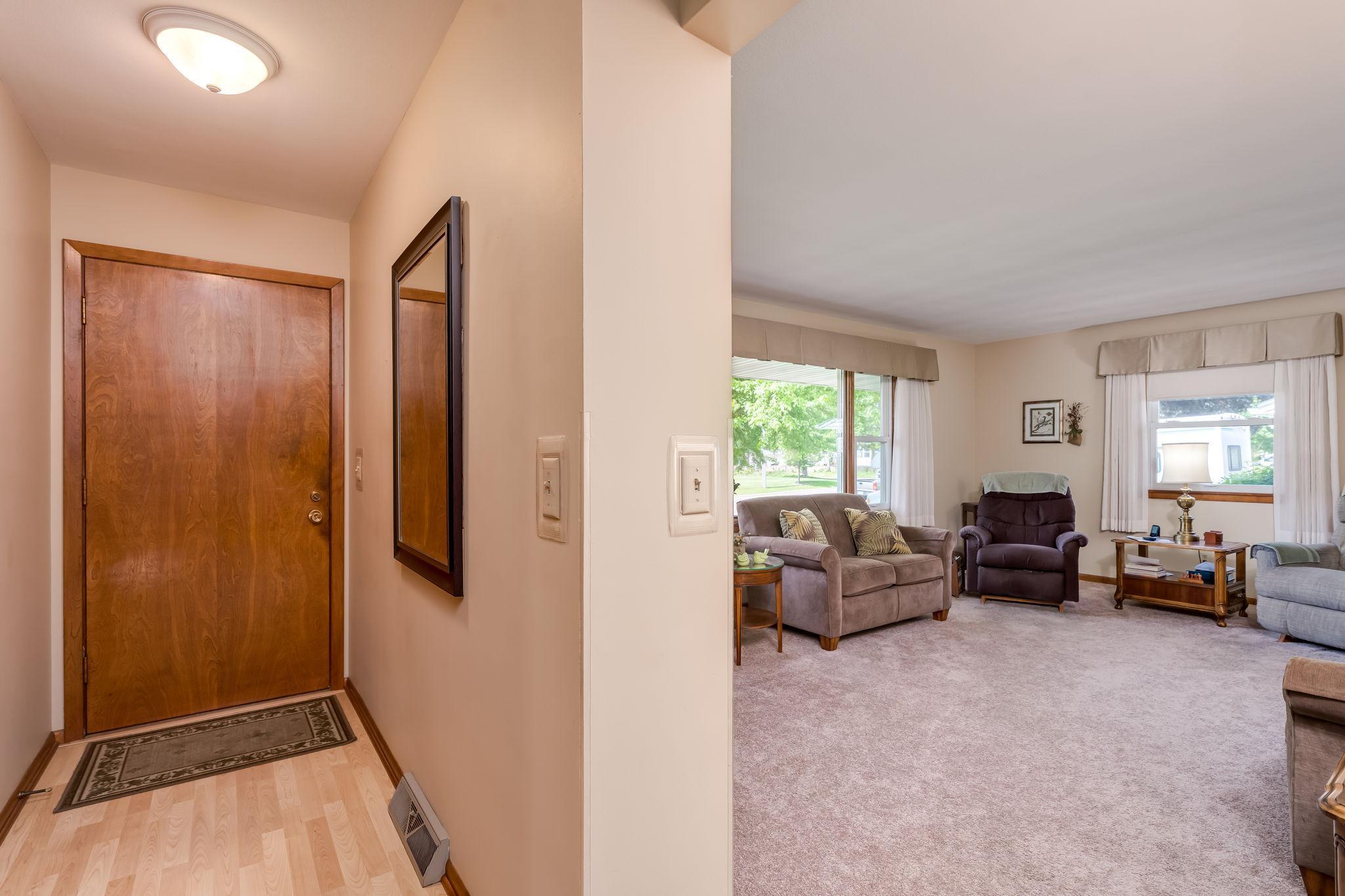 118 Agency Road Mankato, MN 56001 - Photo 5 of 45