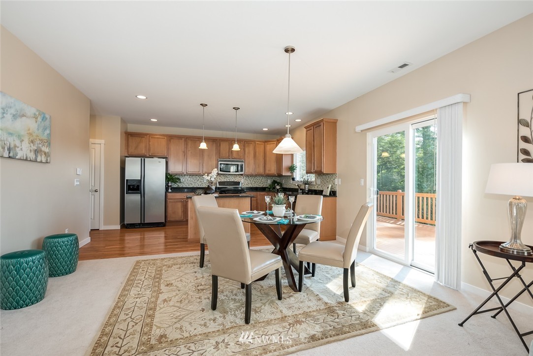 4136 240 Place Southeast Bothell, WA 98021 - Photo 8 of 23