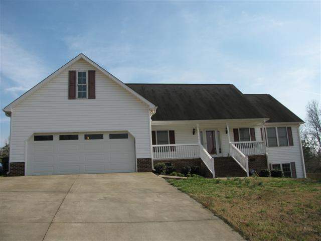 109 Madison Ridge Road Piedmont, SC 29673 - Photo 1 of 12 Gallery Image 1