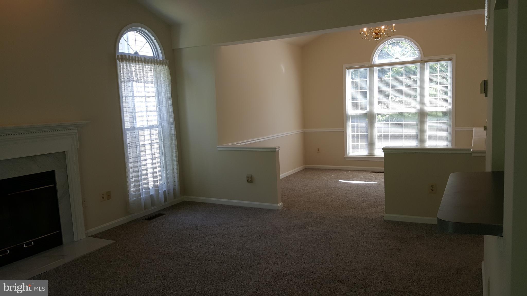 406 Longdraft Road Gaithersburg, MD 20878 - Photo 3 of 10 Dining Room