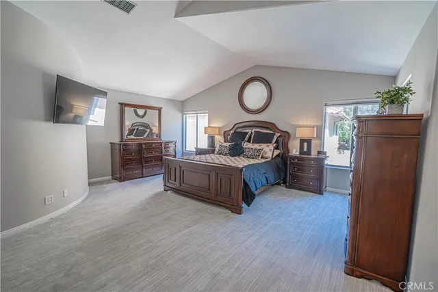 $980,000 | 23678 White Oak Court, Newhall, CA 91321