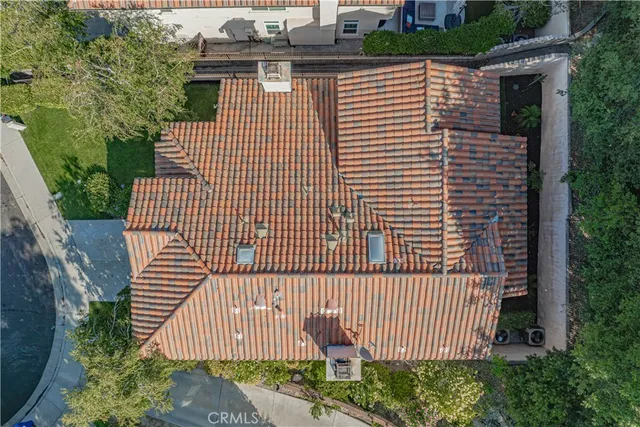 $980,000 | 23678 White Oak Court, Newhall, CA 91321