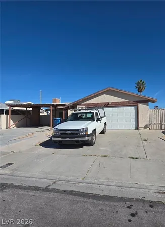 $1,975 | 7184 Pleasant View Avenue, Las Vegas, NV 89147