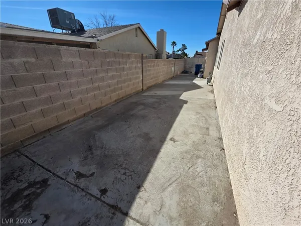 $1,975 | 7184 Pleasant View Avenue, Las Vegas, NV 89147