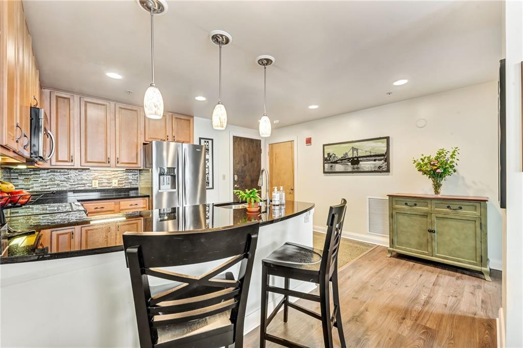 306 Fourth Avenue, Unit 902 Pittsburgh, PA 15222 - Photo 9 of 38