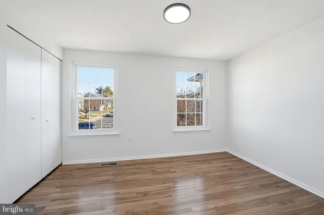 $365,000 | 8359 Georgian Court, Manassas, VA 20110