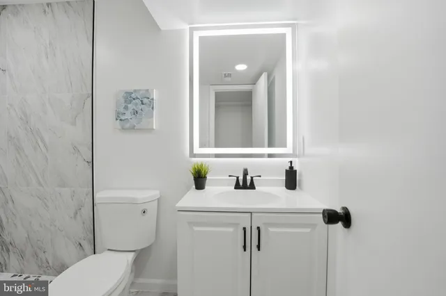 $365,000 | 8359 Georgian Court, Manassas, VA 20110