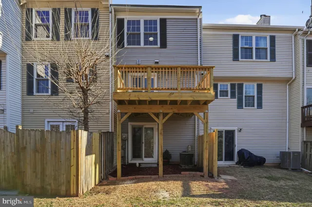 $365,000 | 8359 Georgian Court, Manassas, VA 20110