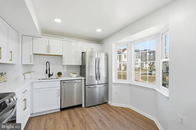 $365,000 | 8359 Georgian Court, Manassas, VA 20110