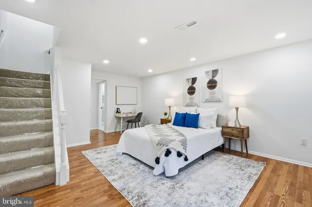 $365,000 | 8359 Georgian Court, Manassas, VA 20110