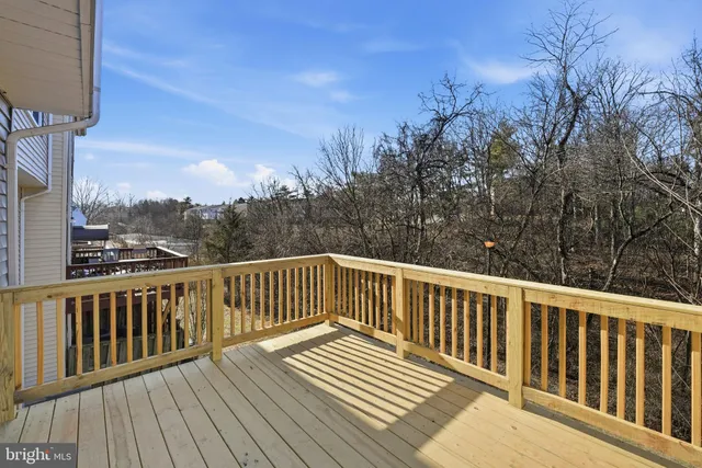 $365,000 | 8359 Georgian Court, Manassas, VA 20110