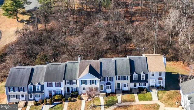 $365,000 | 8359 Georgian Court, Manassas, VA 20110