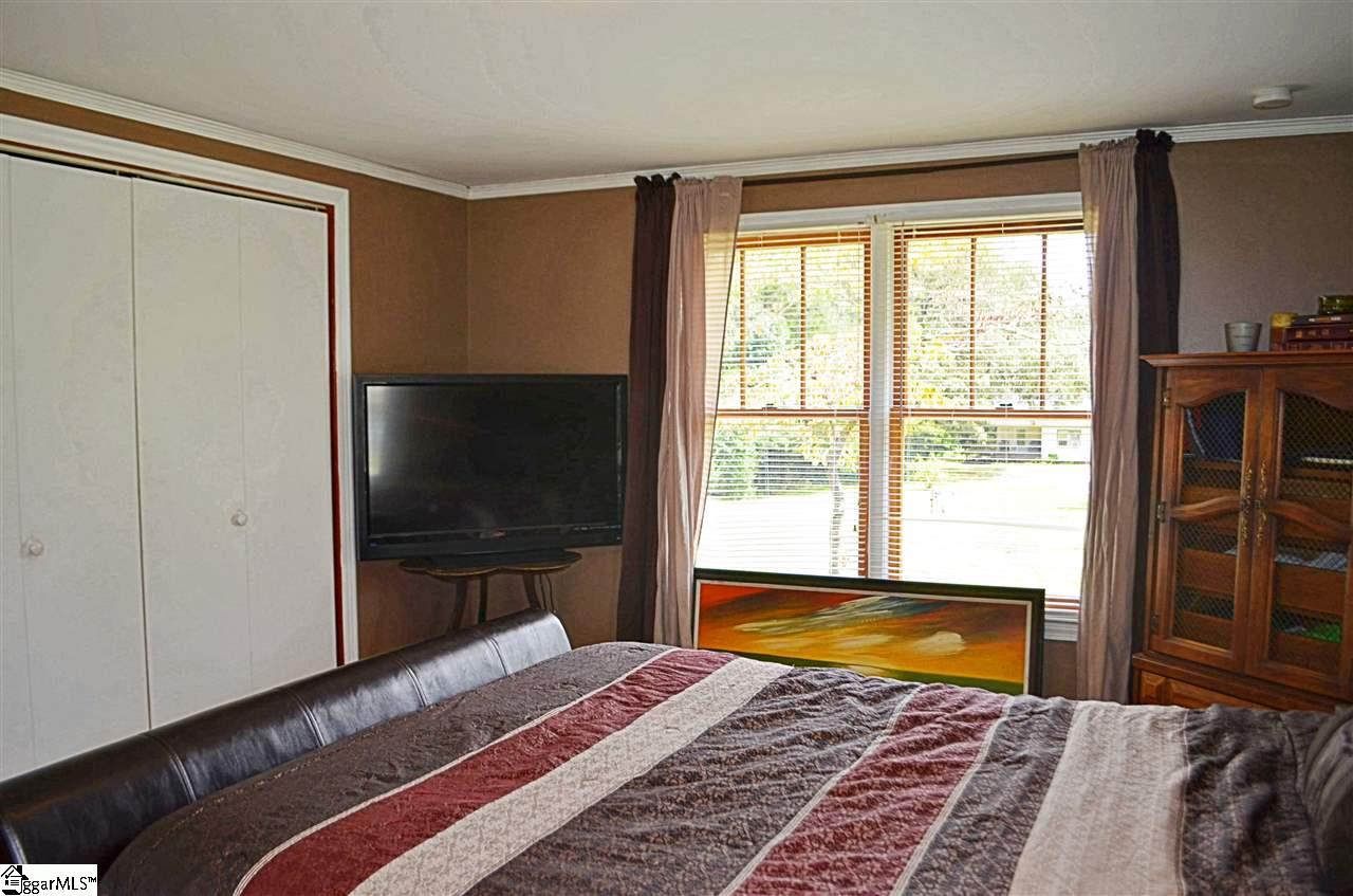 122 Clearview Road Travelers Rest, SC 29690 - Photo 17 of 31 Gallery Image 17