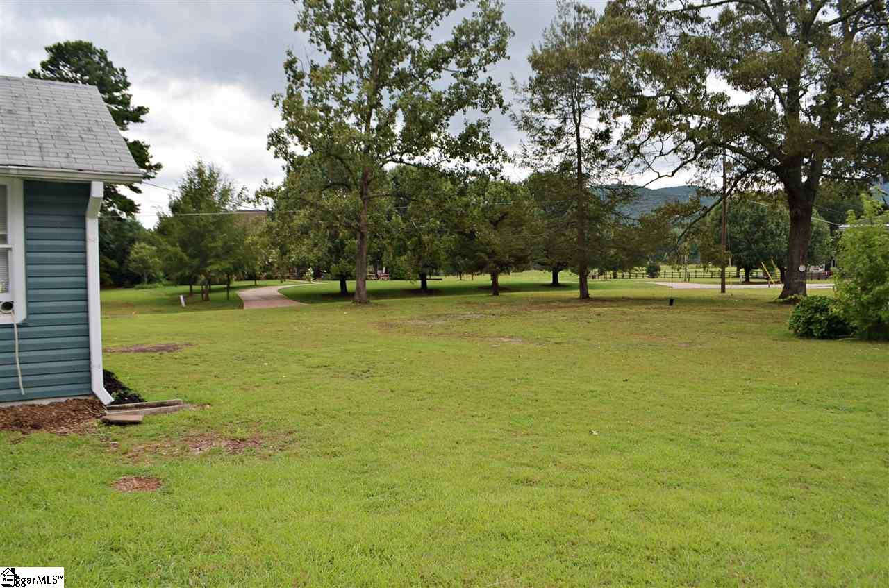 122 Clearview Road Travelers Rest, SC 29690 - Photo 28 of 31 Gallery Image 28