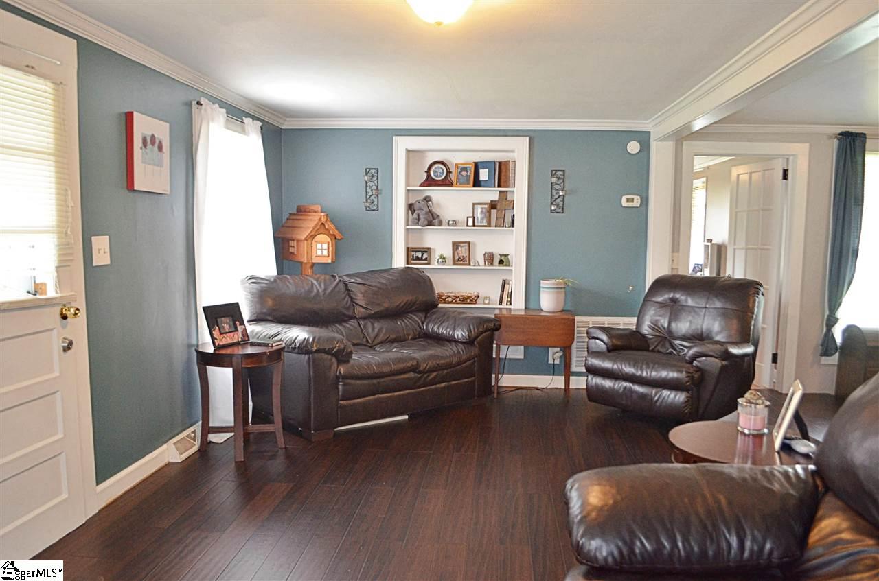 122 Clearview Road Travelers Rest, SC 29690 - Photo 8 of 31 Gallery Image 8