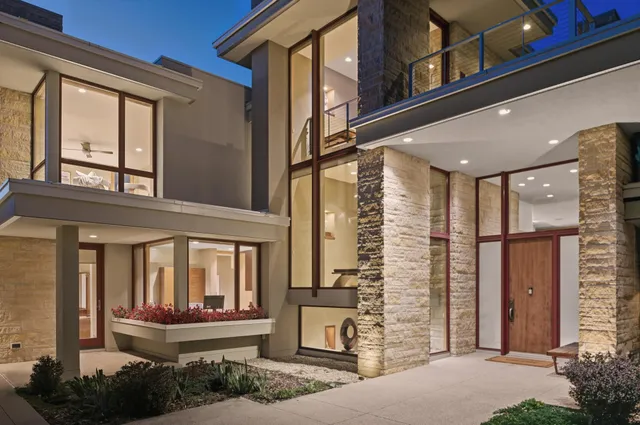 $3,300,000 | 685 Hidden Creek Trail, Mendota Heights, MN 55118