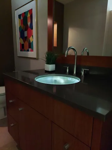 $3,300,000 | 685 Hidden Creek Trail, Mendota Heights, MN 55118