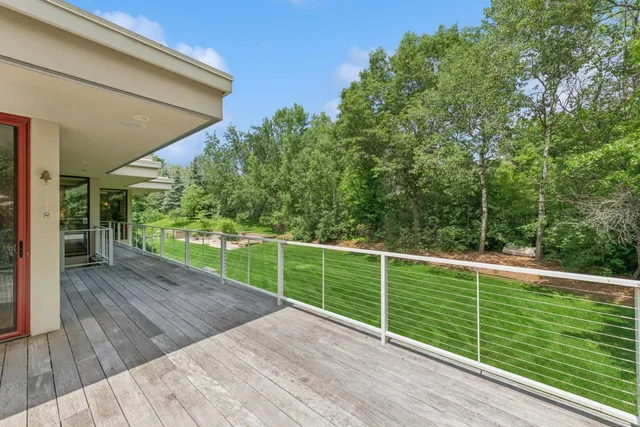 $3,300,000 | 685 Hidden Creek Trail, Mendota Heights, MN 55118